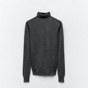 ZARA FUNNEL NECK SWEATER. NWT